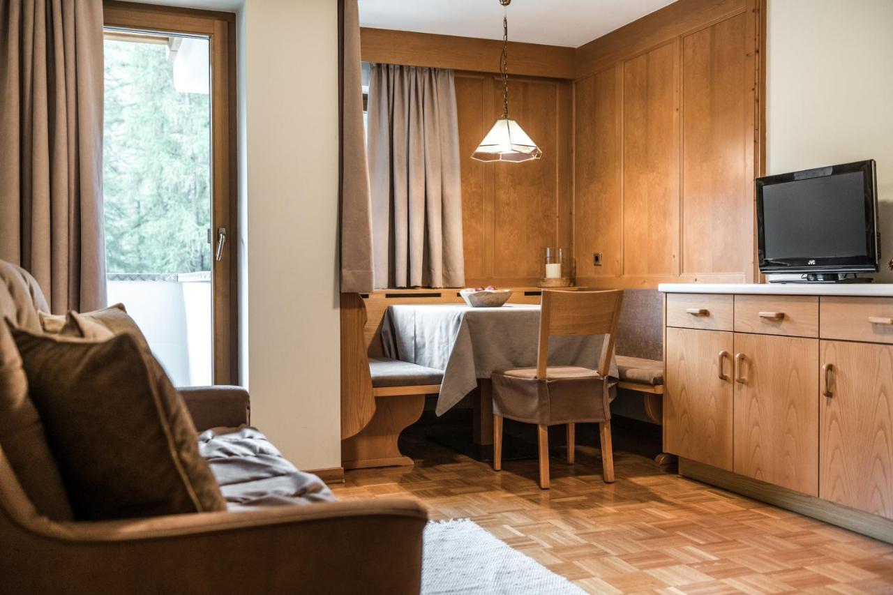 Residence Floralp Colfosco Ngoại thất bức ảnh
